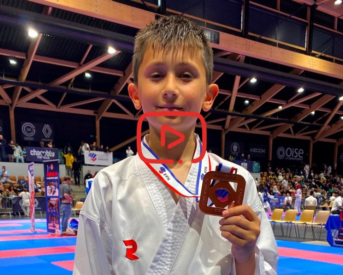 Voir la vidéo David POPESCU 3ème à la Coupe de France zone nord combat