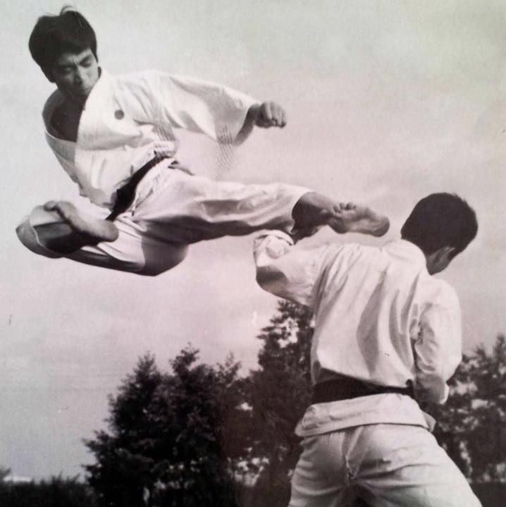 Kanazawa yoko tobi geri